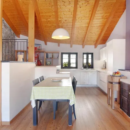 Holiday home Casa Pollicina *